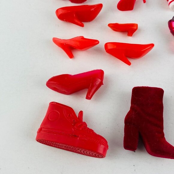 Barbie Size Type Doll Shoe Accessories Red Mismatched Shoes Lot - Picture 10 of 16